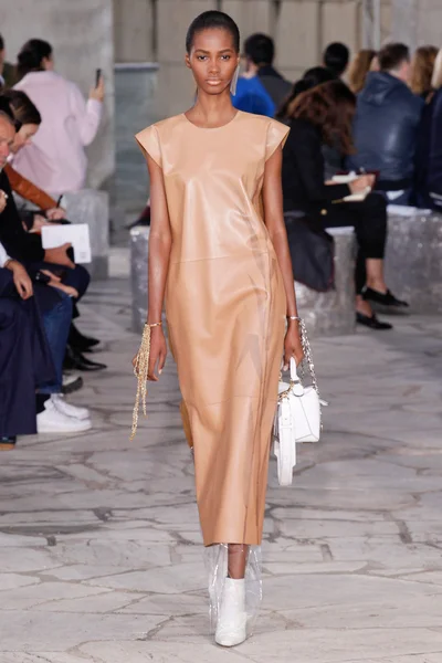 Look 20